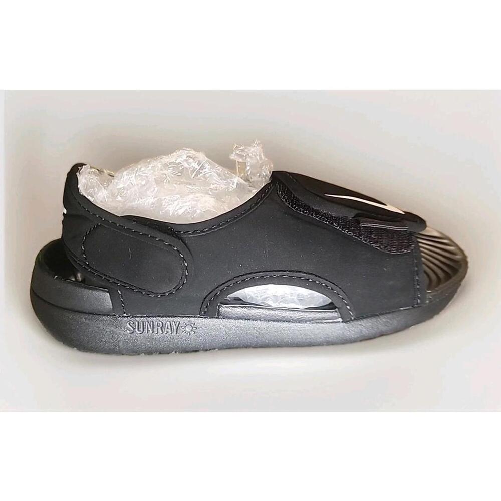 Nike- Sunray Adjust 5 V2 (GS/PS)- Size 2y- Style #DB9562-001- BRAND NEW!!